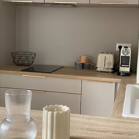 Le Regis 라귀올르