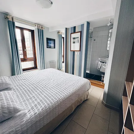 Le Regis 라귀올르