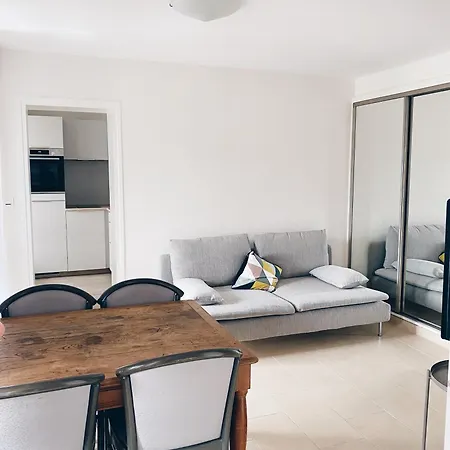 Le Regis Apartament *