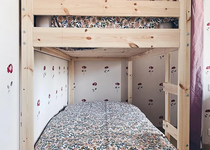 Le Regis لاغيول